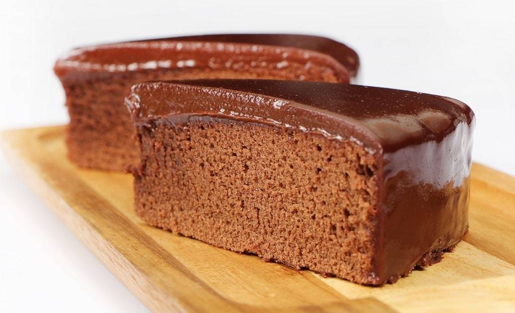 Mousse au chocolat onctueuse avec seulement trois ingrédients 